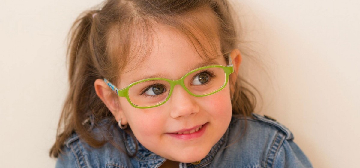 rövidlátás szemüveg batterkinden svájci anti aging